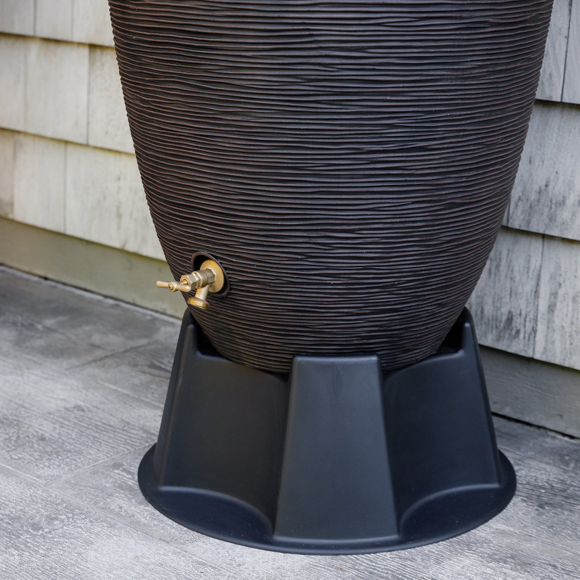 50 Gallon Newport Rain Barrel with Removable Lid and Stand