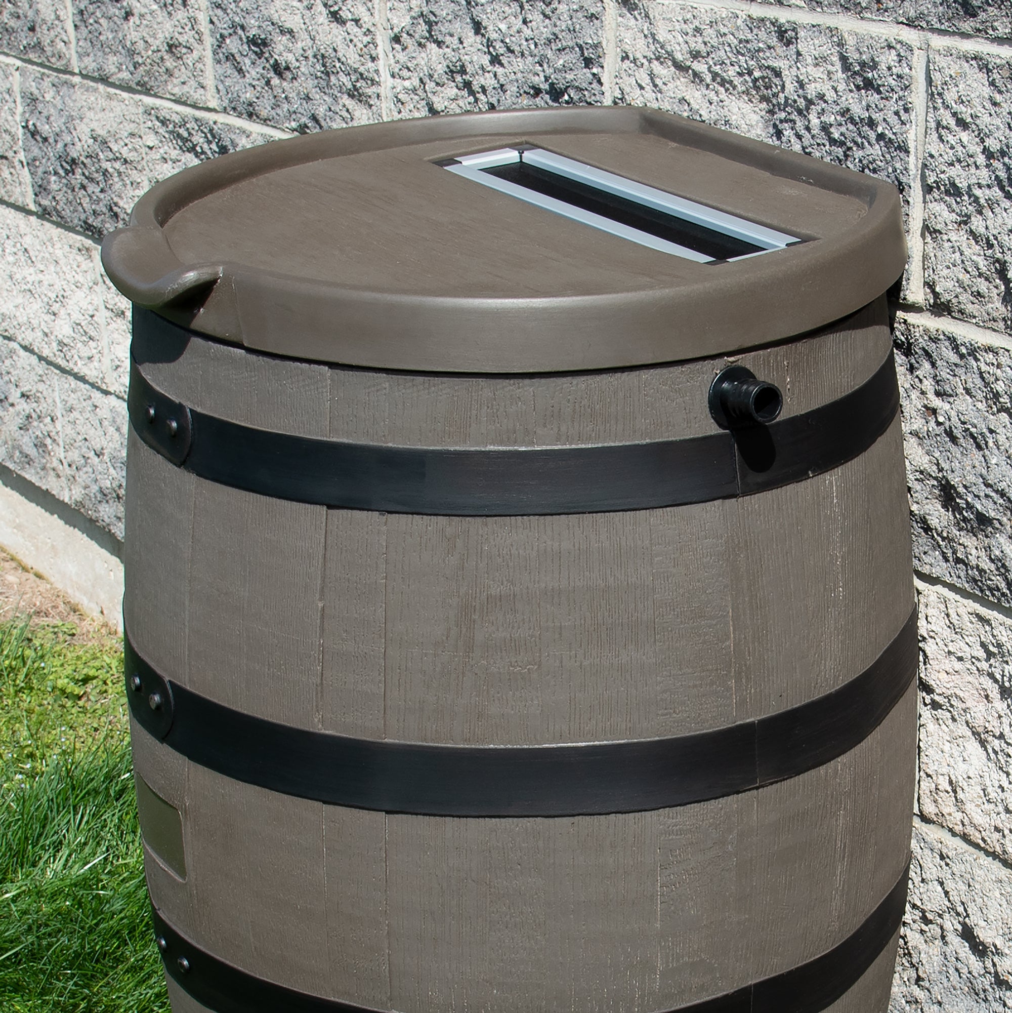 Decorative Rain Barrels with Flat Back: Enhance Your Garden's Aesthetic